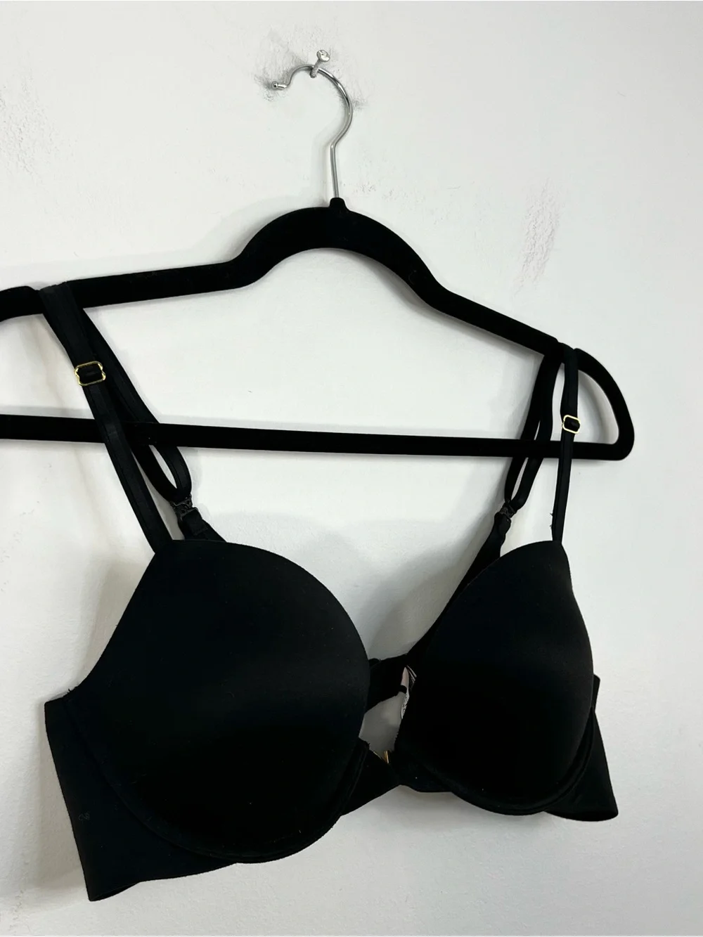 Victorias Secret black gold tone metal v smooth padded underwire push up bra 36B - Picture 3 of 12